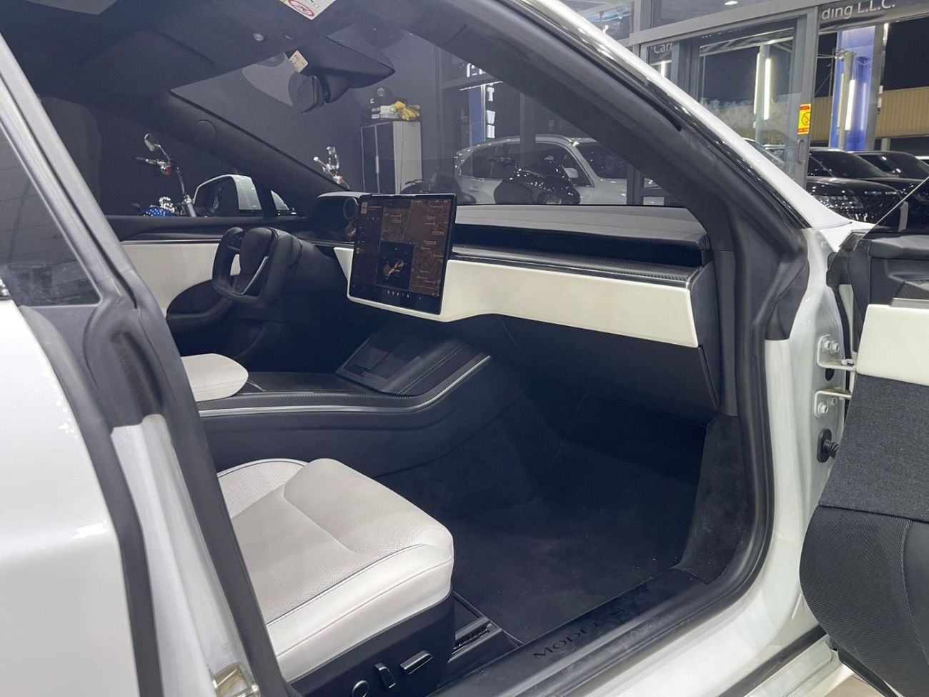 Tesla Model S Plaid (AWD)