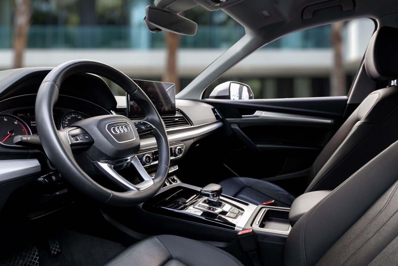 Audi Q5 Q5 S-Line Sportback | 2,742 P.M | 0% Downpayment | Agency Warranty!