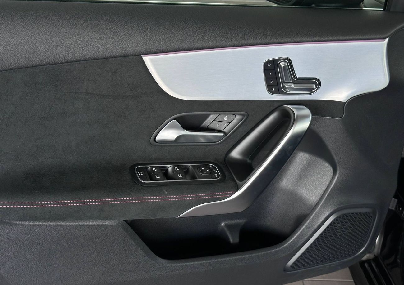 مرسيدس بنز A 200 Hatchback Std 2.0L