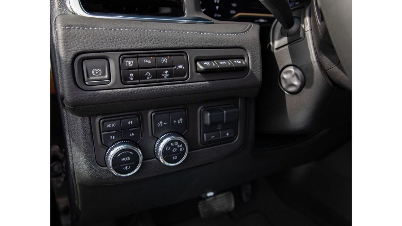 GMC Yukon Denali XL 4WD/GCC/5 years warranty/2023. Local Registration +5%