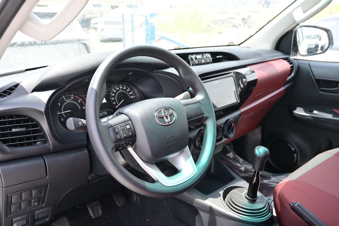 Toyota Hilux GL 2.4L Double Cab Utility Toyota Hilux 2.4L Diesel Manual 4WD, Model 2025, Color White