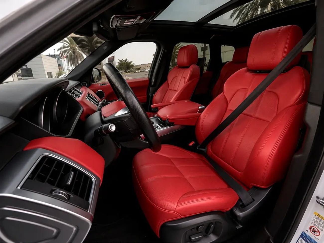 Land Rover Range Rover Sport HSE Supercharged - European Specs