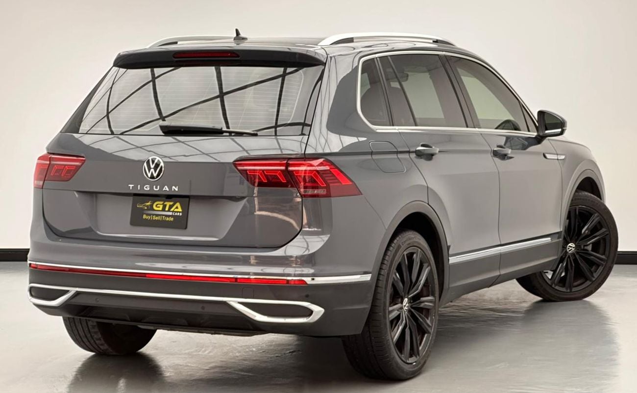 Volkswagen Tiguan 2023 Volkswagen Tiguan Elegance Premium, 07/2028 Volkswagen Warranty + Service Contract, Volkswagen