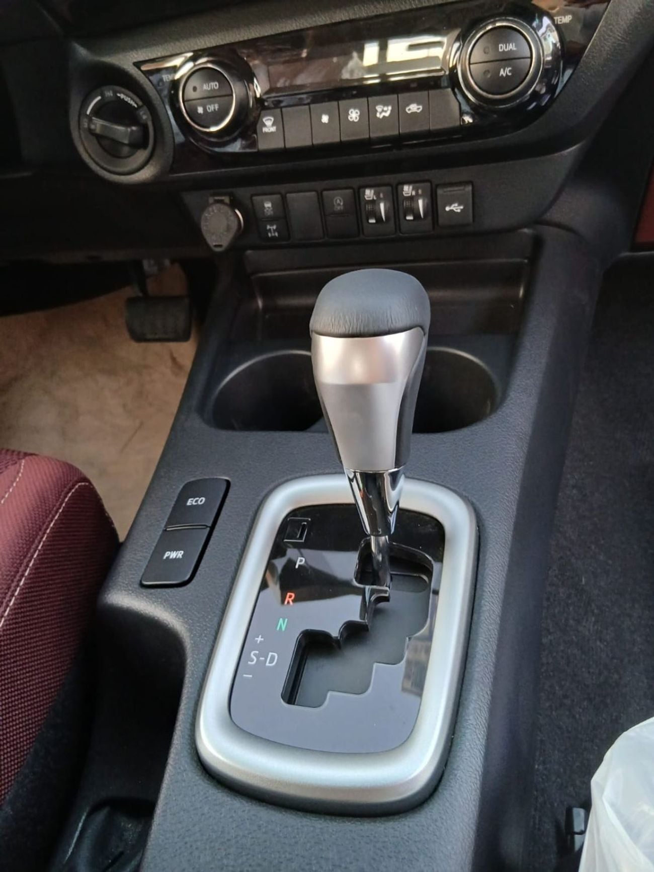 Toyota Hilux Toyota Hilux Country Double Cab 2.8L 4x4 Turbo Diesel | Saudi Specifications | Brand New 0KM | Expor