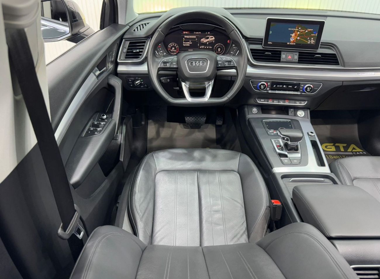 Audi Q5 45 TFSI Quattro 2.0L 2019 Audi Q5 45 TFSI quattro, 1 Year Warranty, Full Service History, GCC