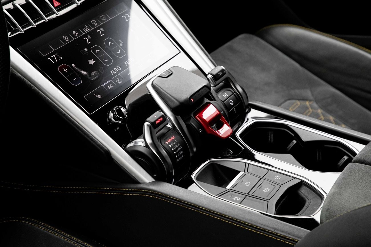 Lamborghini Urus Urus | 11,750 P.M | 0% Downpayment | Lamborghini Urus Pristine Condition! | Ramadan Offer!