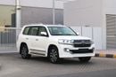 Toyota Land Cruiser VXR 5.7L 4WD