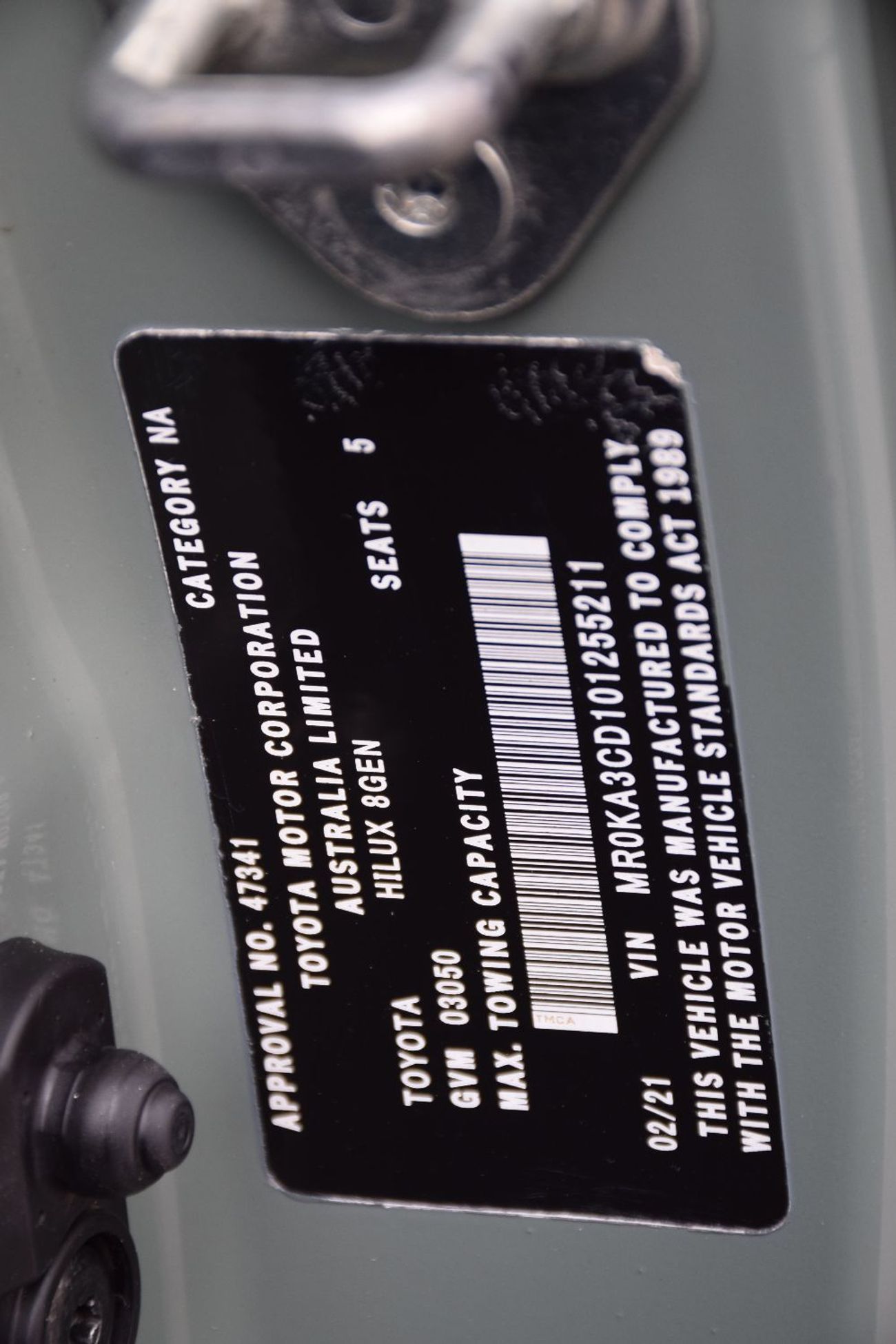 Toyota Hilux 4X4 Diesel 2.8L (Right Hand)