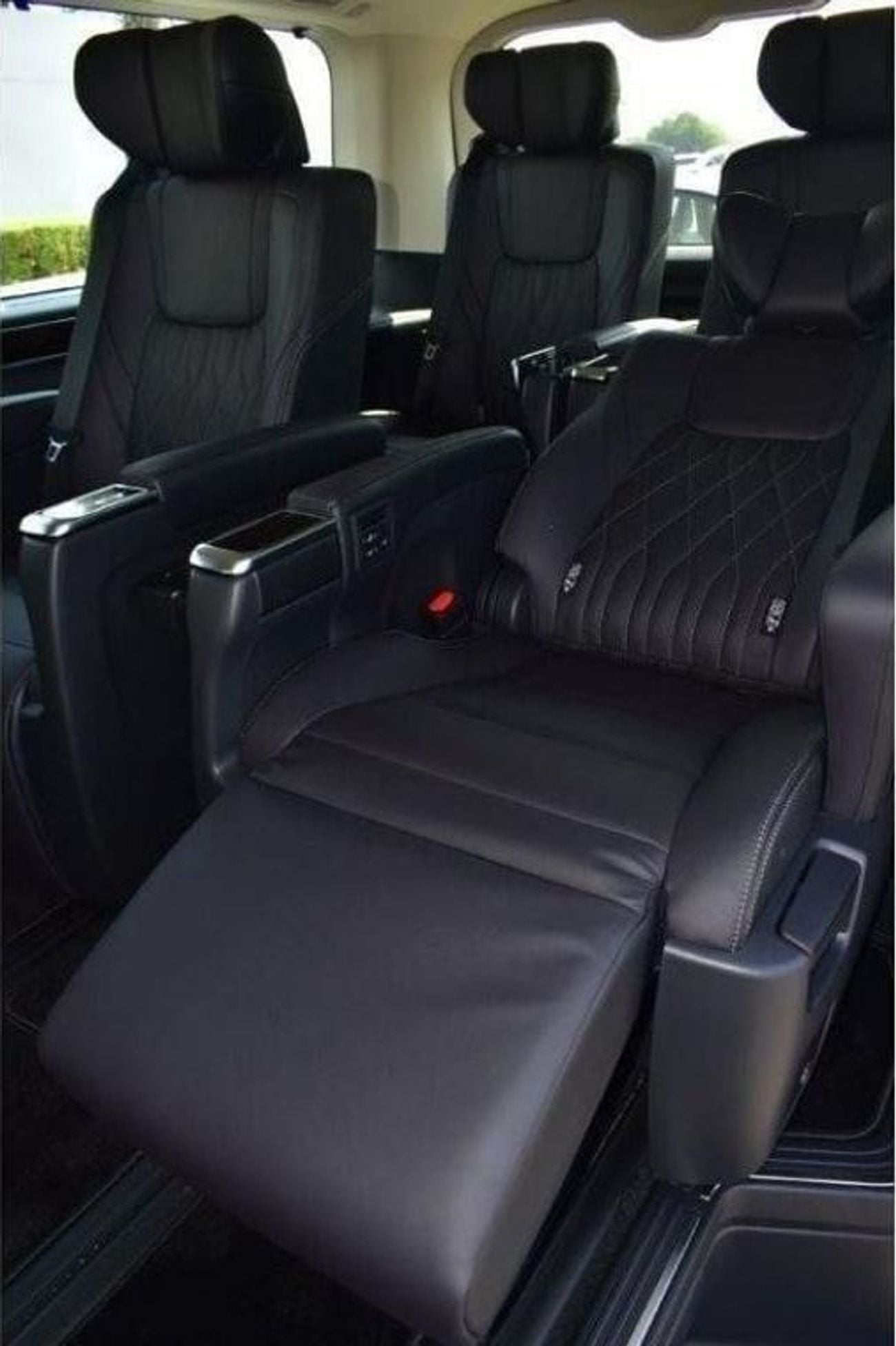 Toyota Granvia PREMIUM V6 3.5L, PETROL, 6-SEATER, AUTOMATIC, SLIDE SIDE DOORS, LEATHER SEAT, MODEL 2026