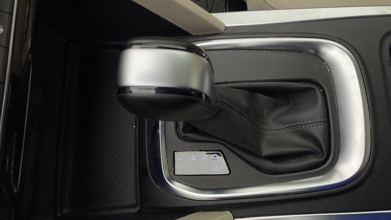 Renault Megane LE 1.6 | Zero Down Payment | Home Test Drive