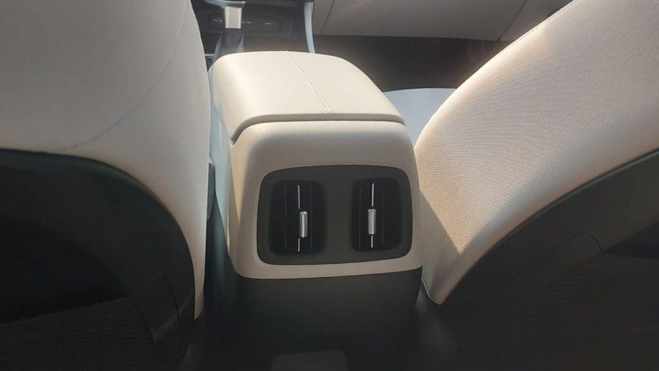 Hyundai Tucson 2.0L Smart (AWD) Hyundai Tucson 2.0L AWD Petrol, Model 2024, Color White