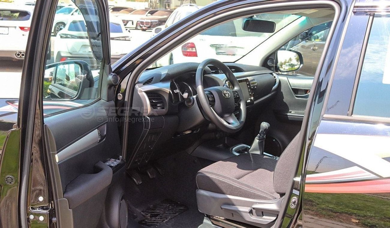تويوتا هيلوكس 2025 Model Toyota Hilux DC, 2.7L Petrol, 2WD 5M/T