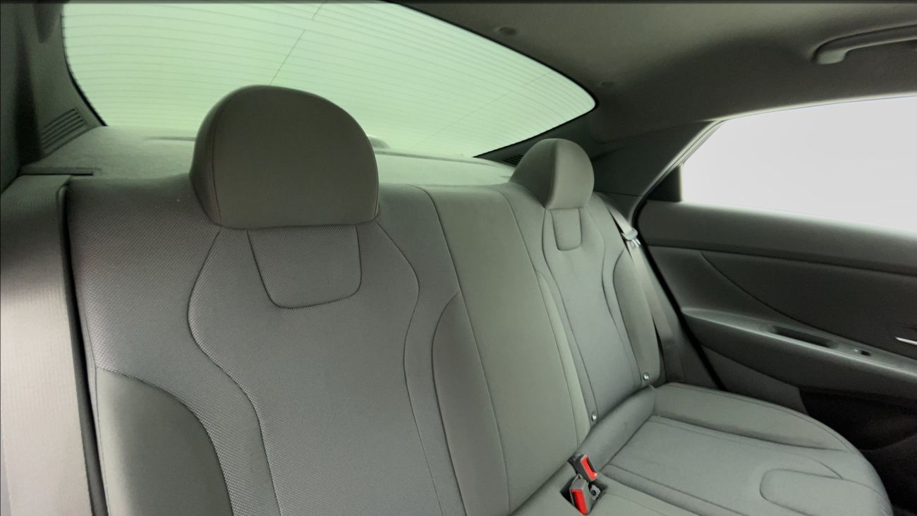 Hyundai Elantra SMART 1.6 | Zero Down Payment | Home Test Drive