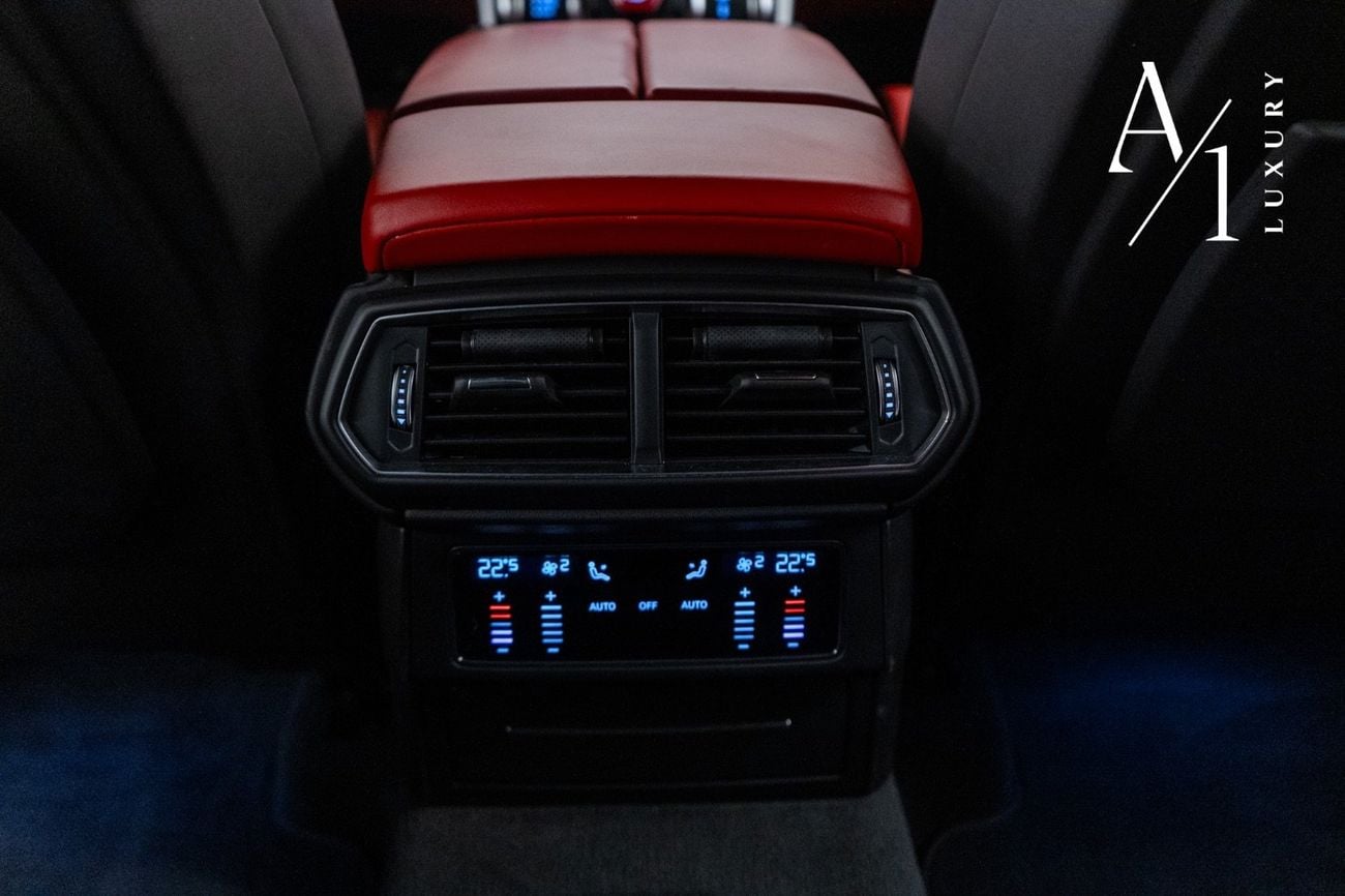 Lamborghini Urus STD 4.0T V8 2019 Lamborghini Urus, Excellent Condition, Fully Loaded, GCC Spec