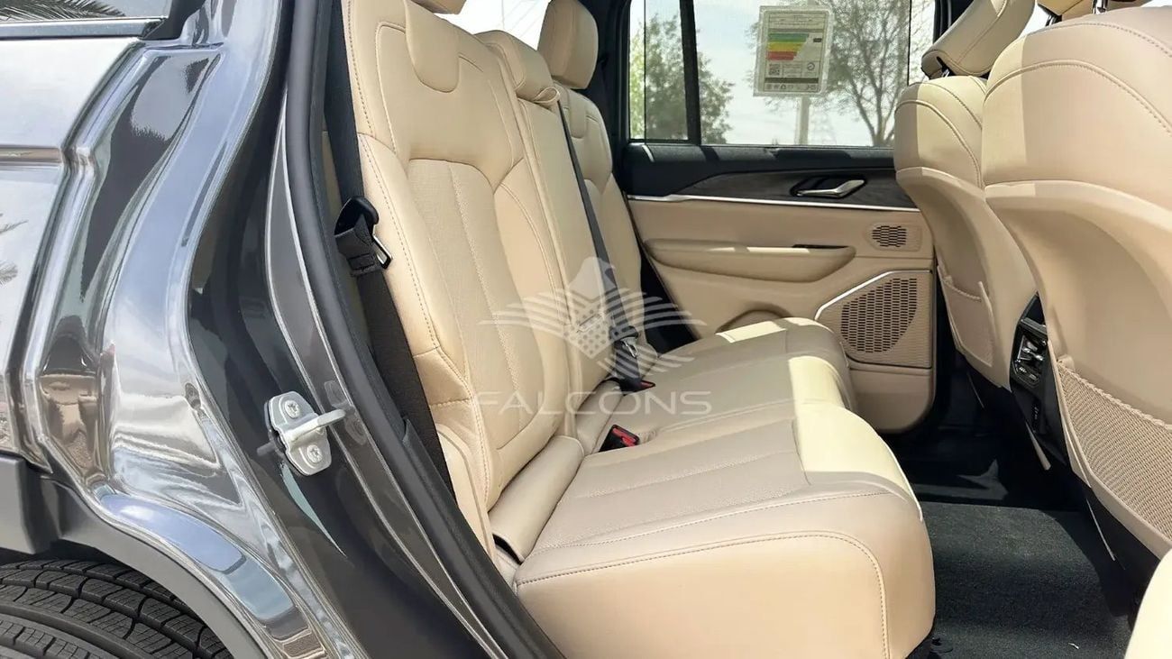 جيب جراند شيروكي 3.6L WL Limited 4x4 V6 AT – Premium SUV