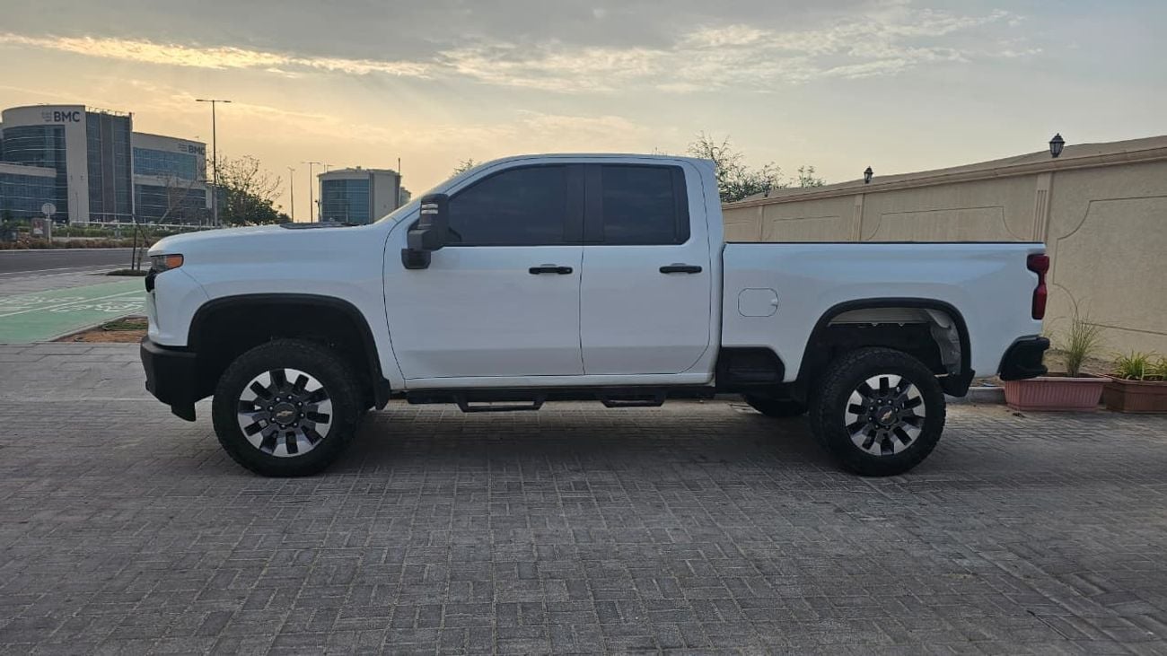 شيفروليه سيلفارادو HD 2500, 6.6L Gasoline