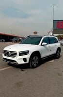 Mercedes-Benz GLB 200 BMW 200d