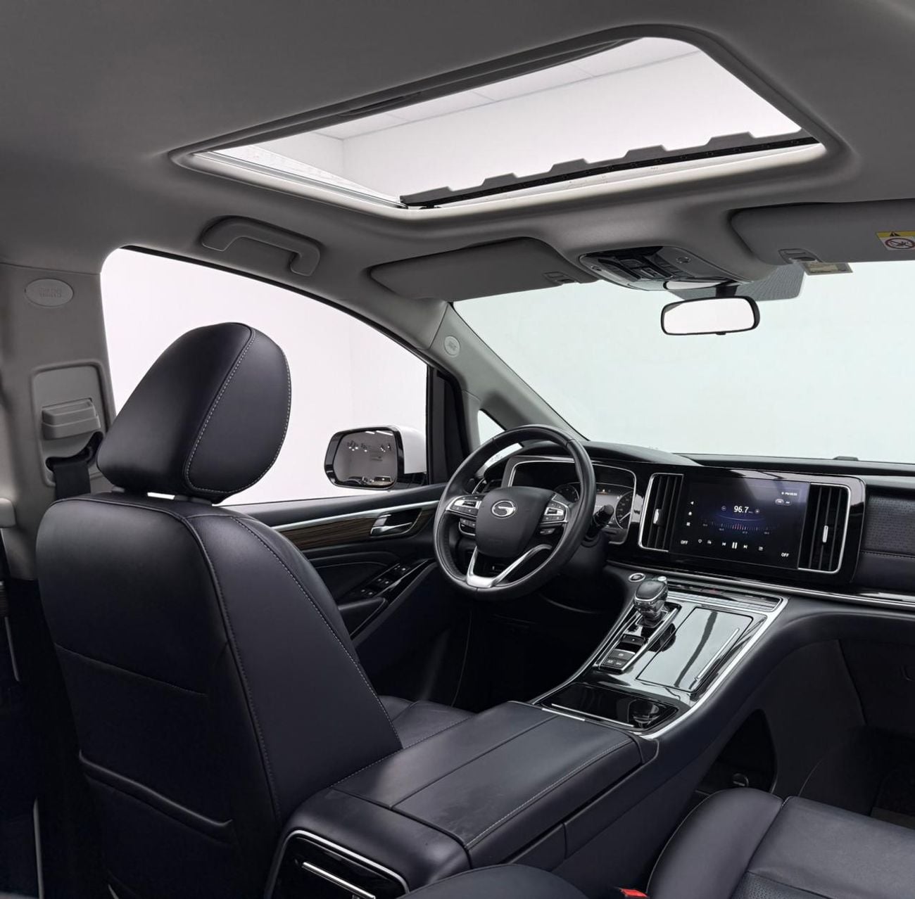 GAC GN8 2023 GAC GN8 390T, Jan/2028 GAC Warranty, GAC Full Service History, GCC