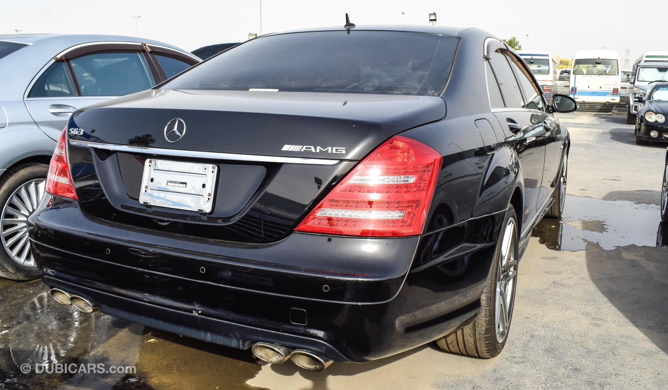 Mercedes-Benz S 350 S63 Badge