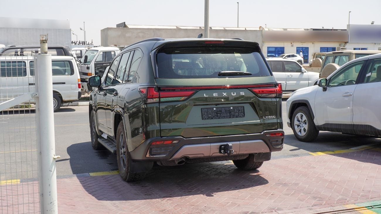 Lexus LX600 OVERTRAIL 3.5L V6
