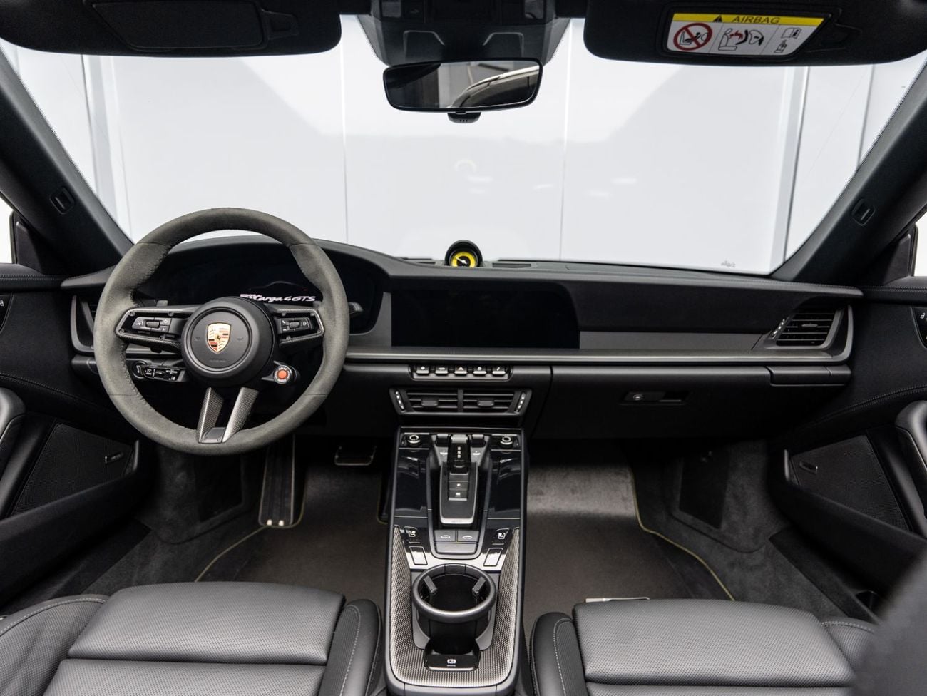 بورش 911 TARGA 4GTS 2025 Porsche 911 Carrera Targa 4 GTS, 3.6L TC F6, 532 bhp, 8-Speed Auto PDK