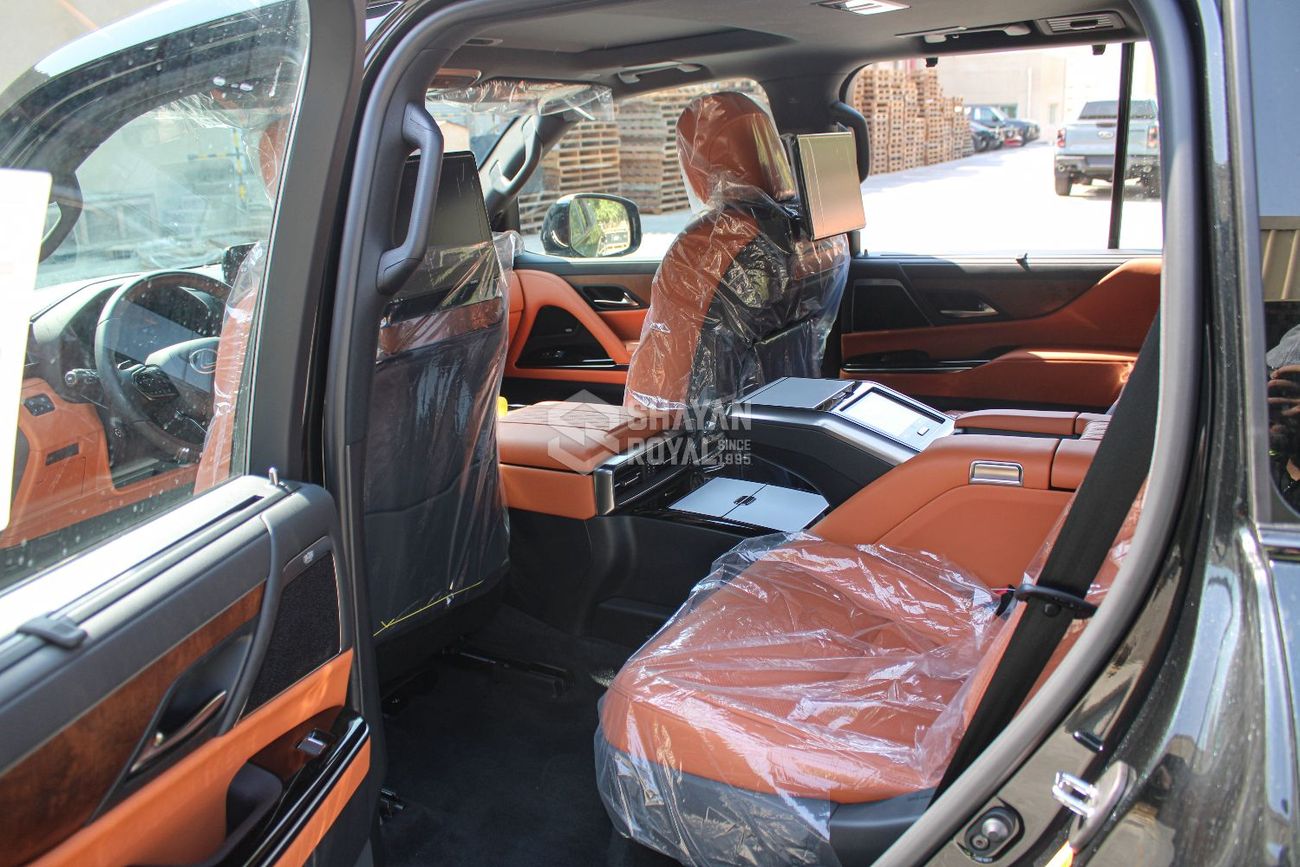 لكزس LX 600 LHD 3.5L PETROL V6 TT VIP KURO 4S BLACK EDITION 25-ML AT 2025MY