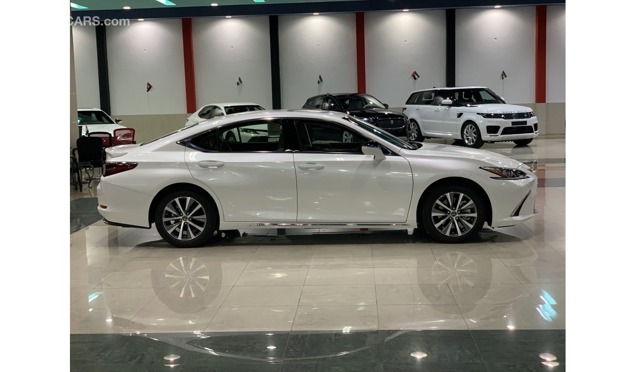 Lexus ES350 MY2019 V6 ( Local Registration )