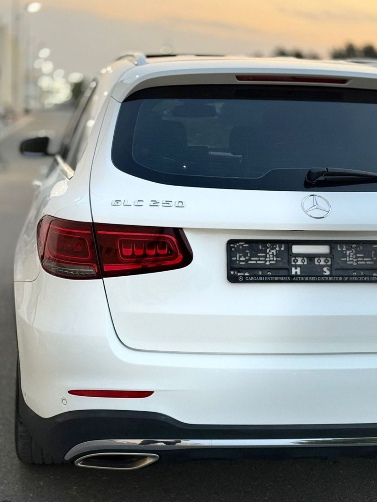 مرسيدس بنز GLC 250 AMG 2.0L