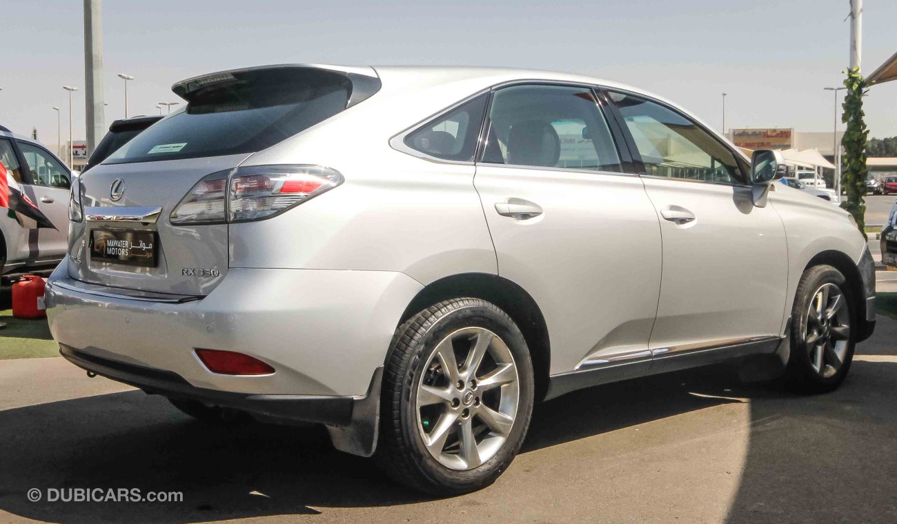 Lexus RX350 FULL SERVICE HISTORY GCC SPECIFICATION