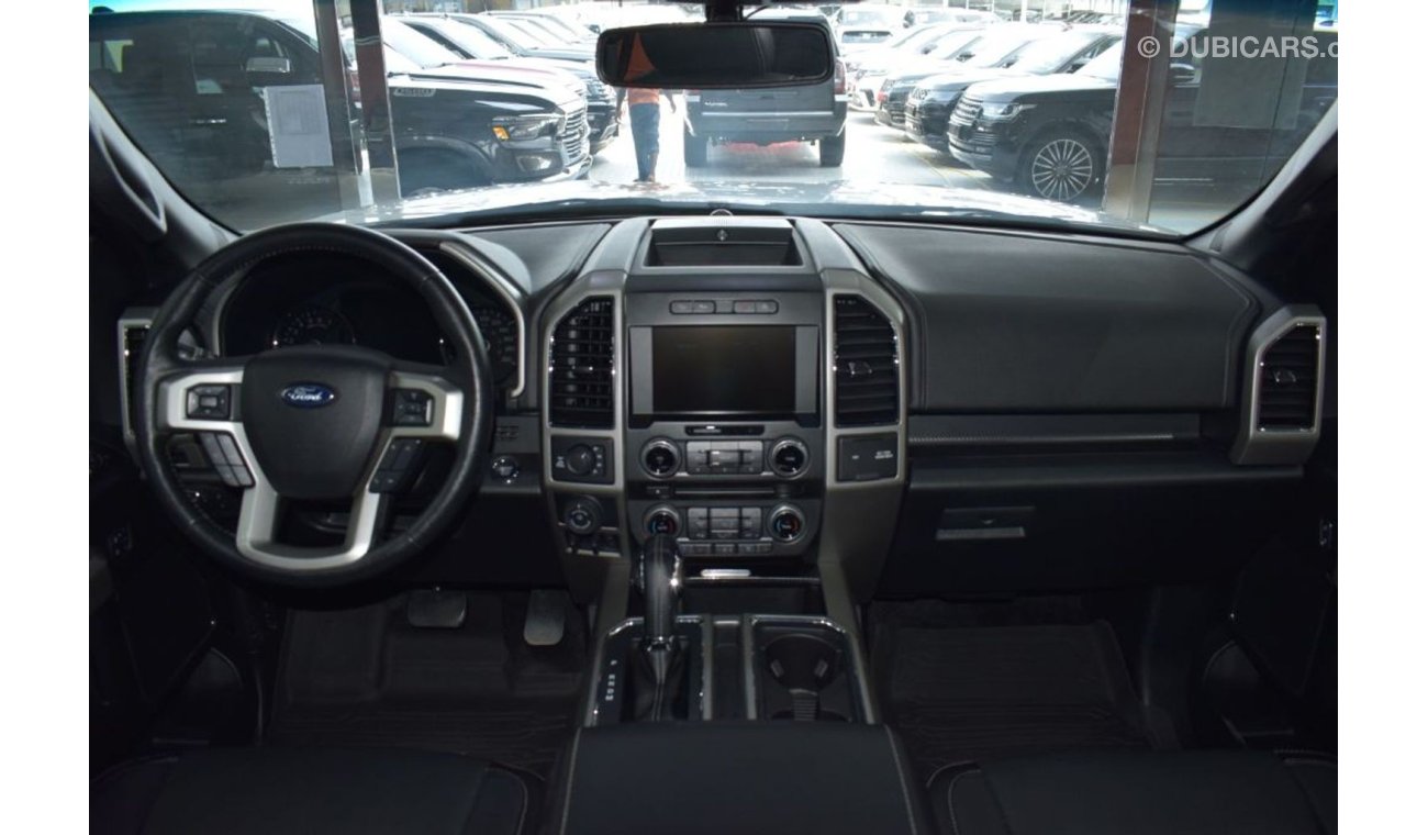 Ford F-150 LARIAT ecoboost SPORT