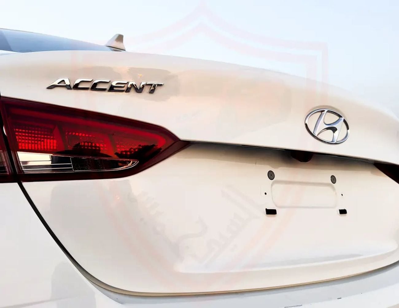 Hyundai Accent GL 1.6 L | | GCC | Accident-Free | In Excellent Condition | 655 P.M