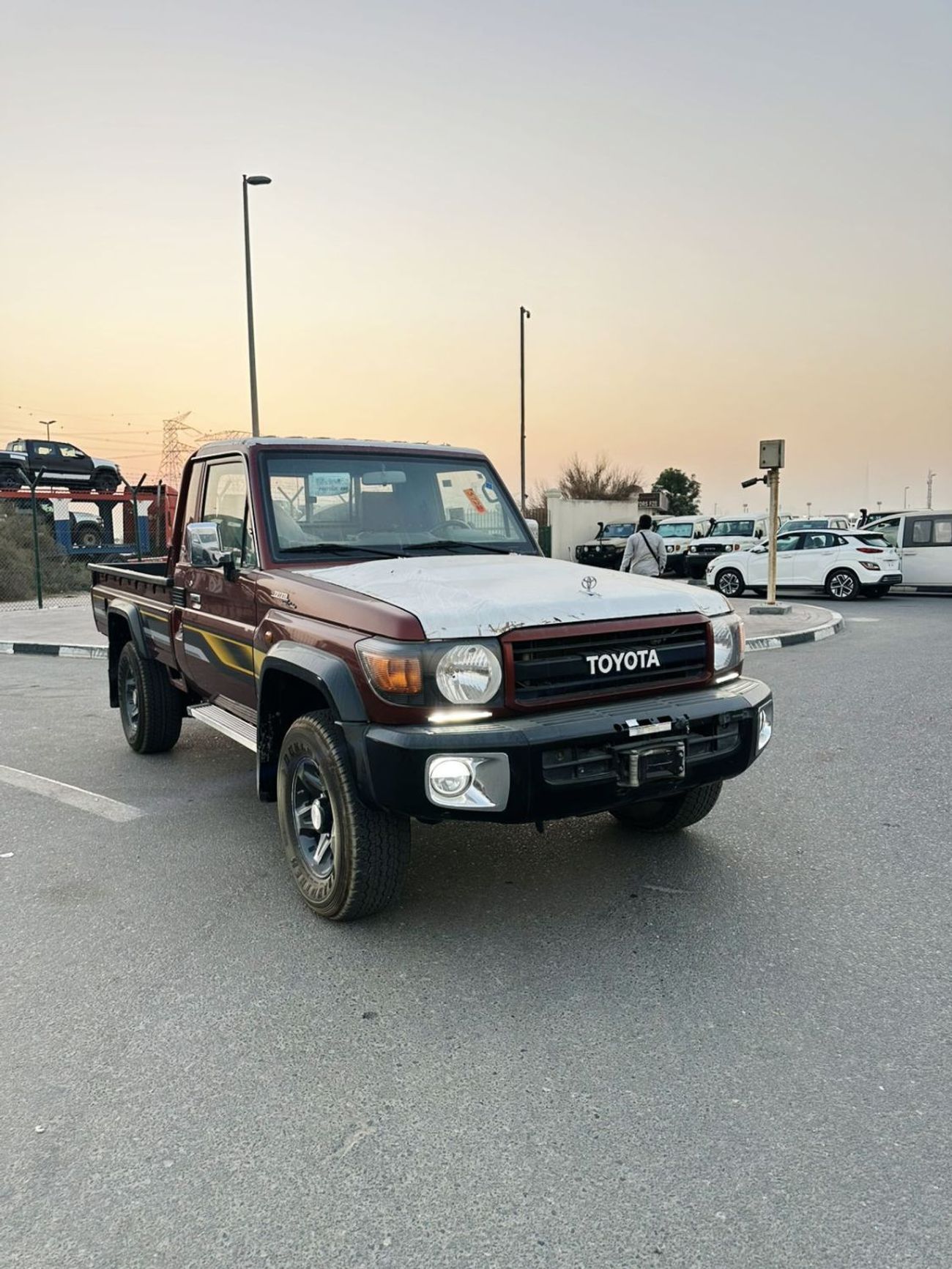 Toyota Land Cruiser Pick Up SC 4.0L V6 2022 Model RED COLOR