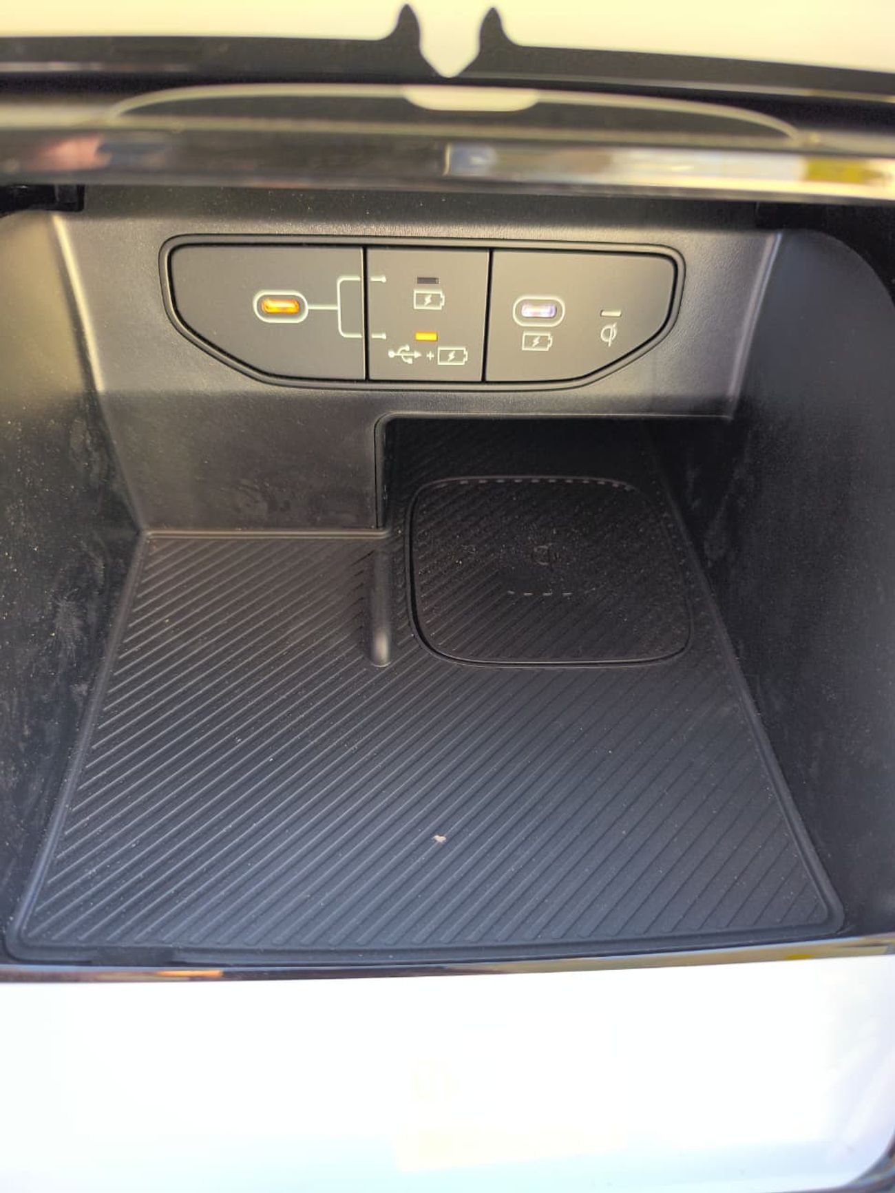 كيا سورينتو Hybrid 1.6L