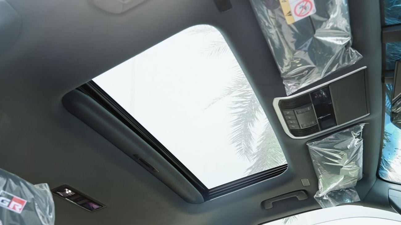 تويوتا لاند كروزر Toyota LandCruiser GR-S 3.3L