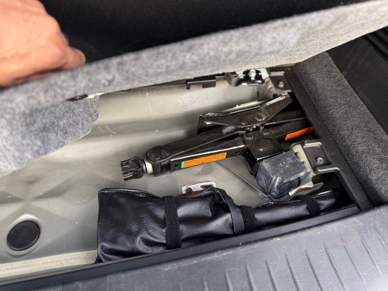 نيسان أرمادا 4WD Platinum Full Option