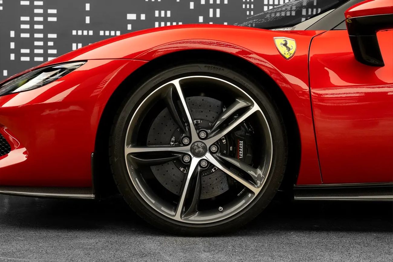 فيراري 296 GTB 3.0T V6 PHEV