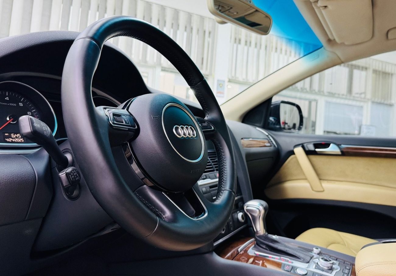 Audi Q7 GCC .. S line .. Full Options .. Perfect Condition .