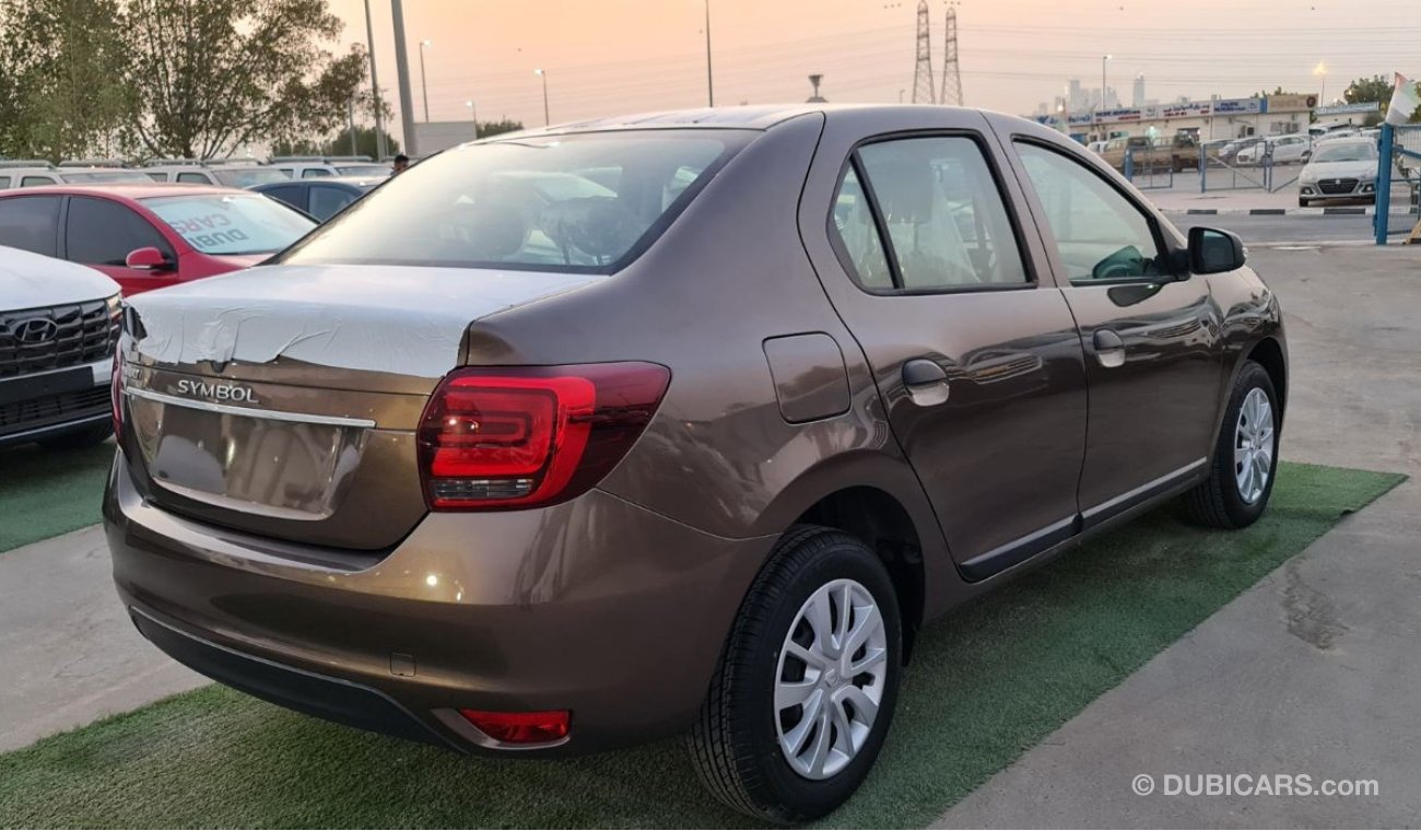 رينو سيمبول GCC 1.6L - PTR - A/T- 3 YEARS WARRANTY