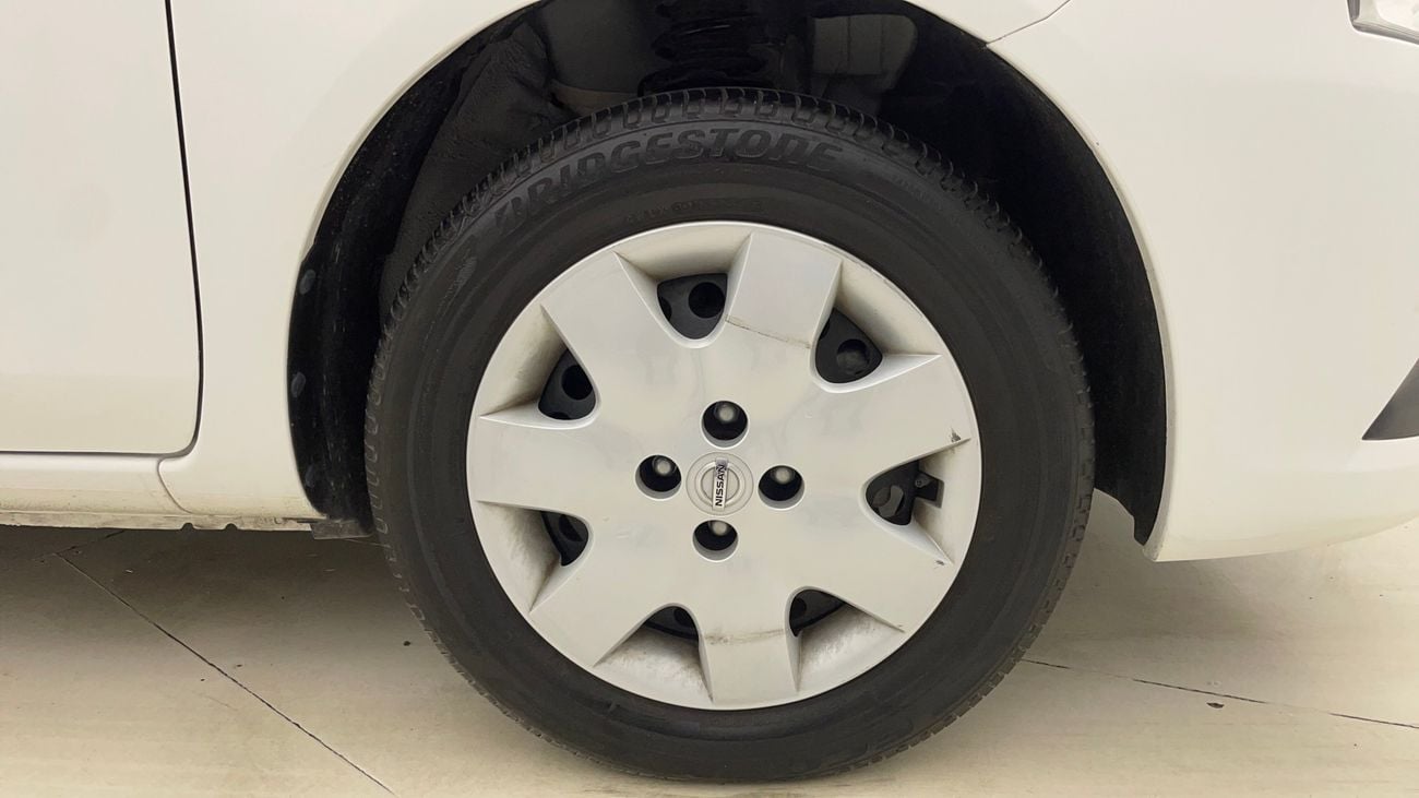 Nissan Sunny SV 1.5 | Zero Down Payment | Home Test Drive