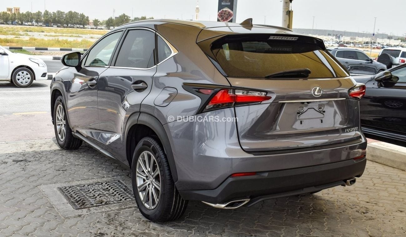 Lexus NX200t
