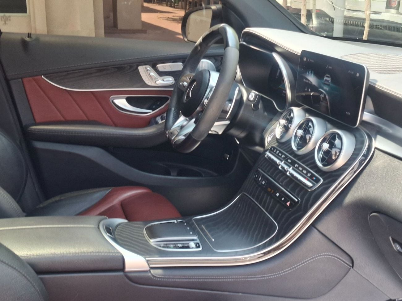 Mercedes Benz GLC 43 AMG STD Mercedes-Benz GLC43 coupe  2021 full option