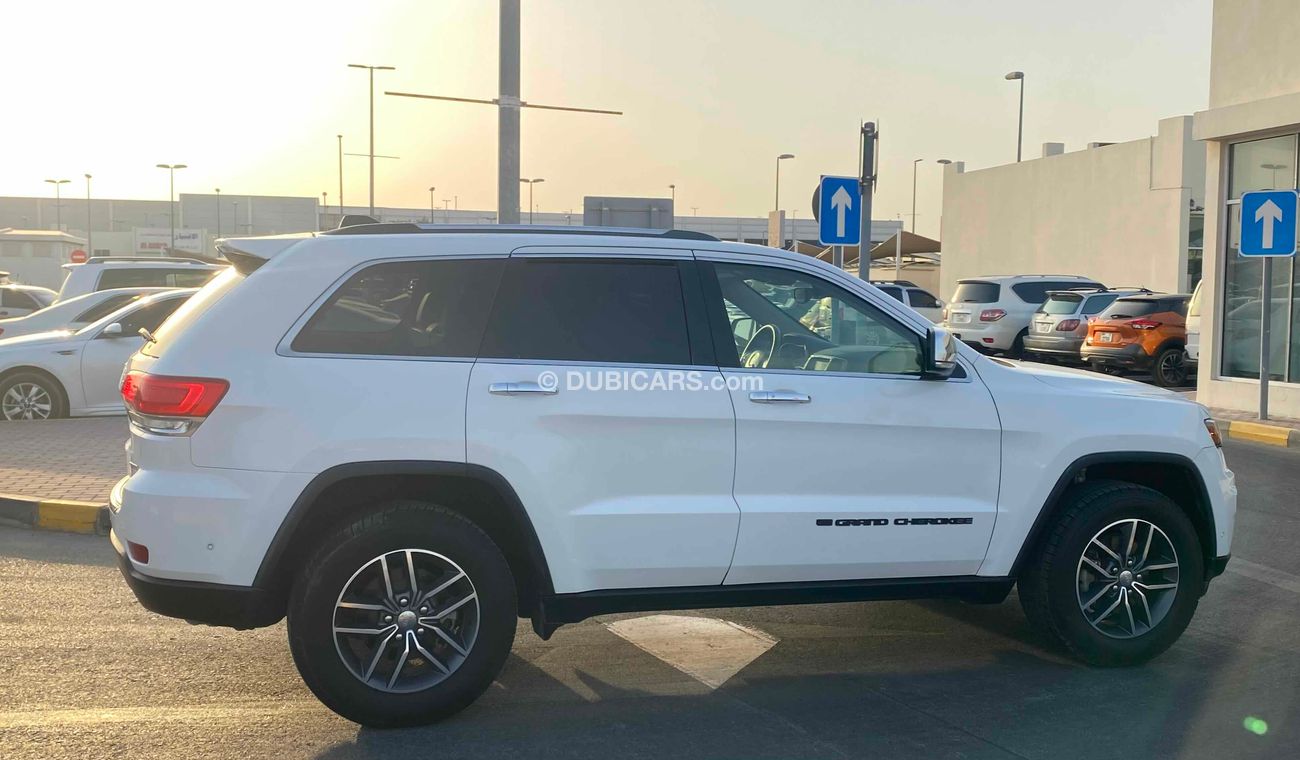 جيب جراند شيروكي Limited, 3.6L V6