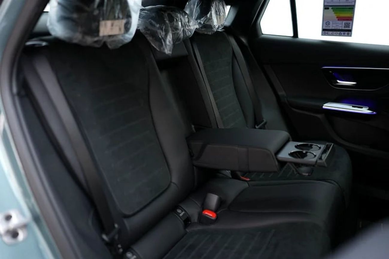 مرسيدس بنز GLC كوبيه 200 Arrival | GLC 200 Coupe | GCC km | Agency Warranty | AMG Package