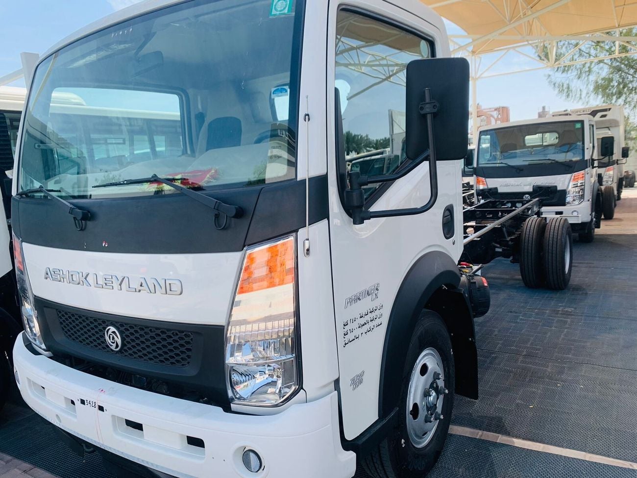 اشوك ليلاند بارتنر شاحنة أشوك ليلاند ZD30 LCV سعة 3 أطنان - جديدة تمامًا - متوفرة في دبي