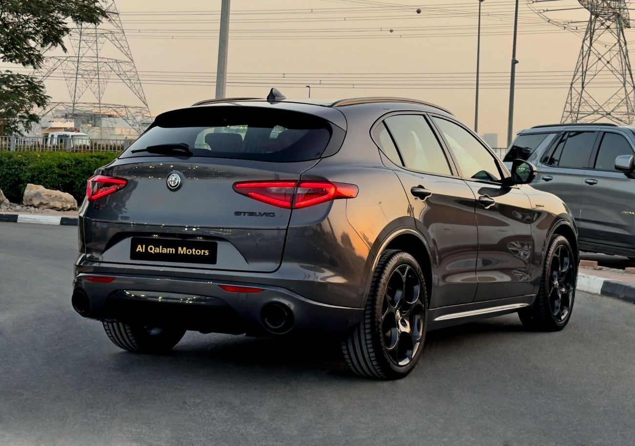 ألفا روميو ستيلفيو Veloce 2.0L