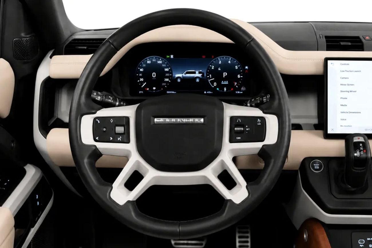 لاند روفر ديفندر 110 SE P400