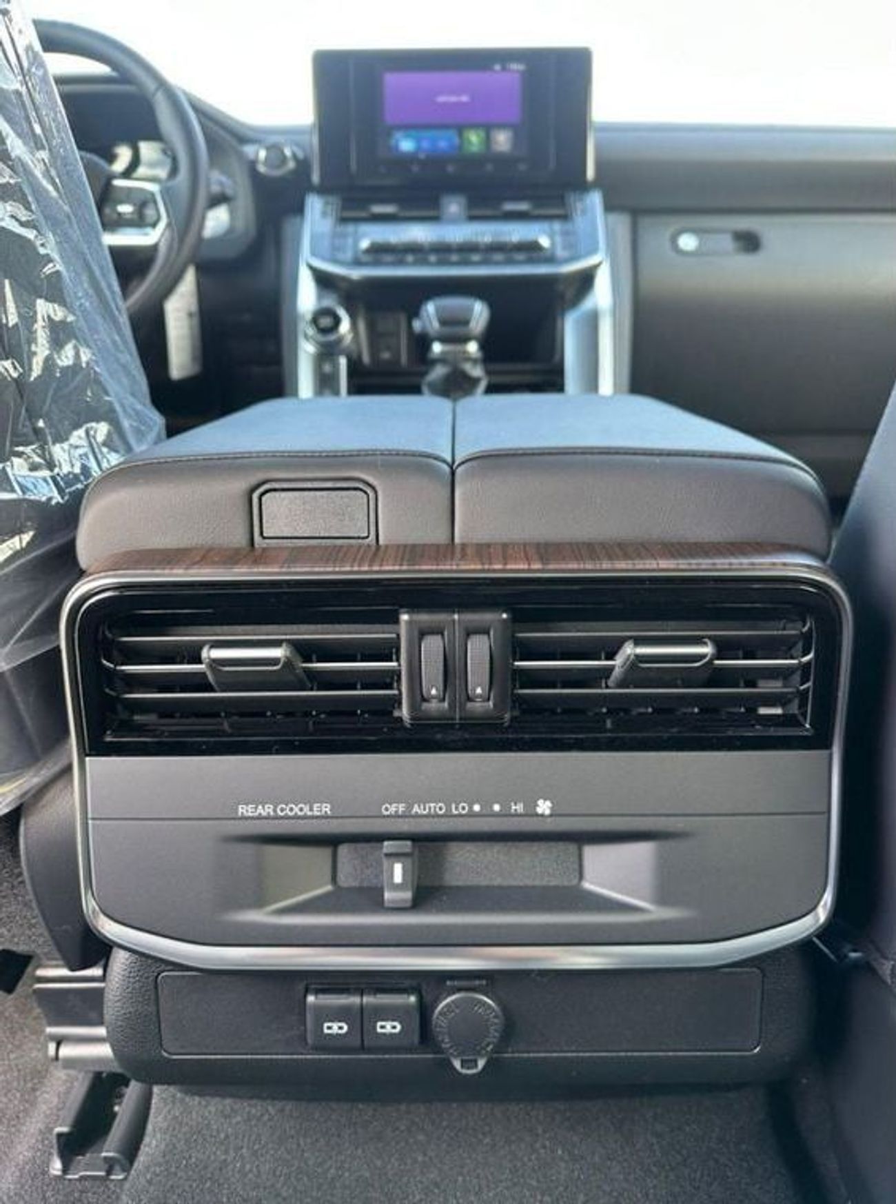 Toyota Land Cruiser 2026 Toyota Land Cruiser GXR 4.0L AT Petrol AX MID