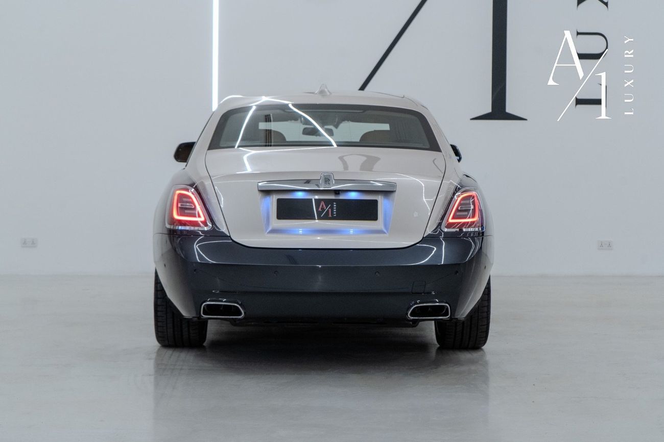 Rolls-Royce Ghost 2021 Rolls Royce Ghost Silver Badge, Comes With Warranty  Service Contract, Fully Loaded, GCC Spec