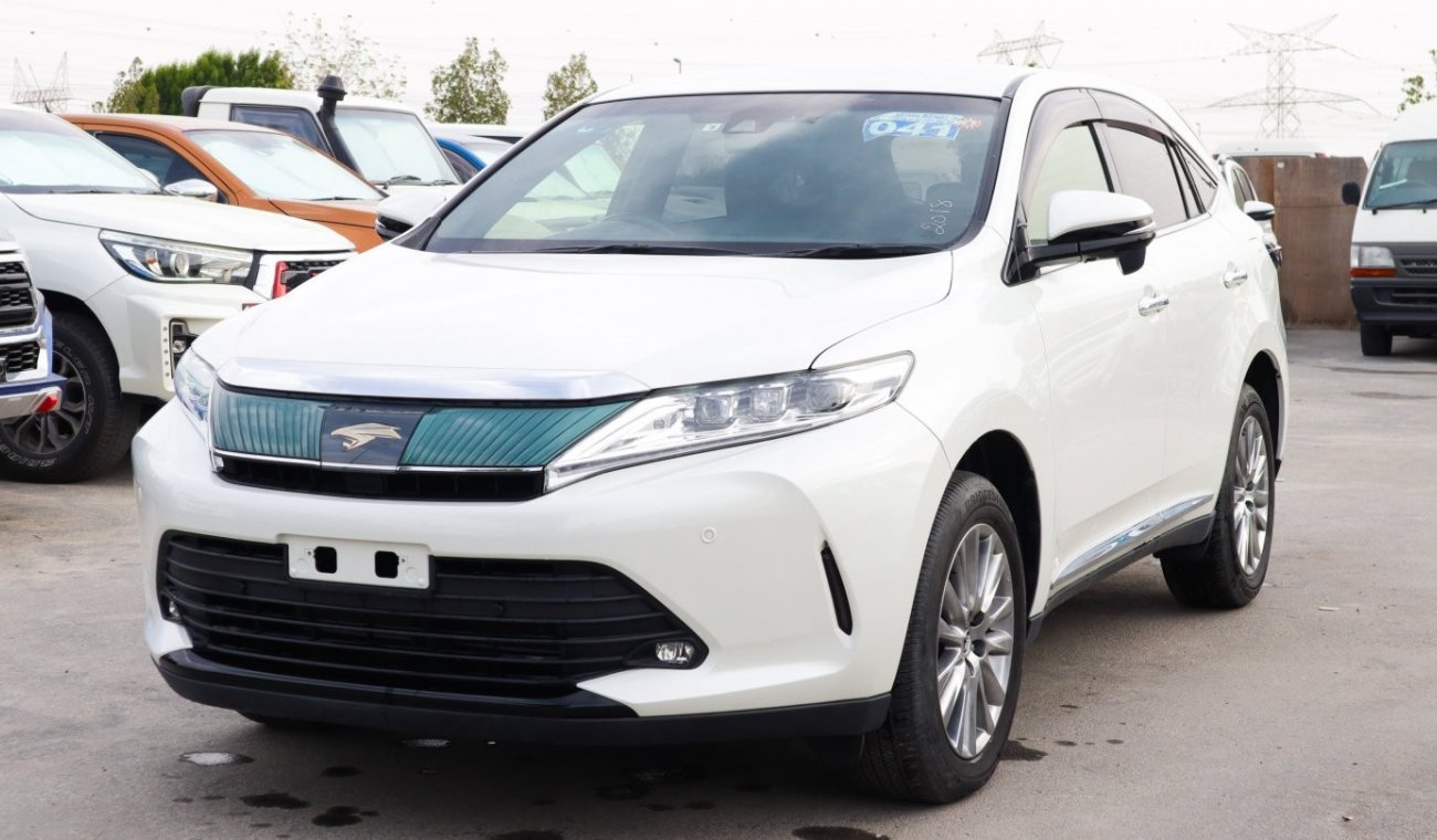 Toyota Harrier Right hand drive platinum Full option accident free