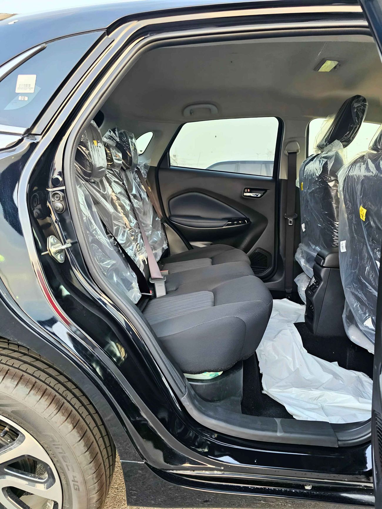 Suzuki Baleno GLX, 1.5L / A/T / 5 SEATER / 360° CAMERA / PUSH START / Different Colors Available / CODE # GLX